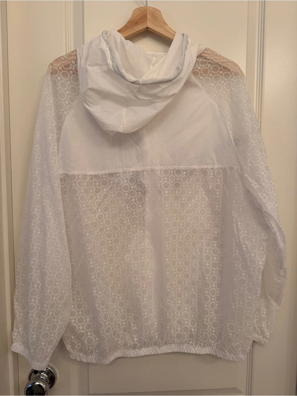 Lightweight White Hooded Windbreaker Jacket